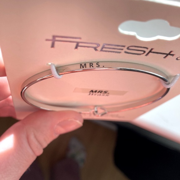 Mrs bracelet - Picture 1 of 4